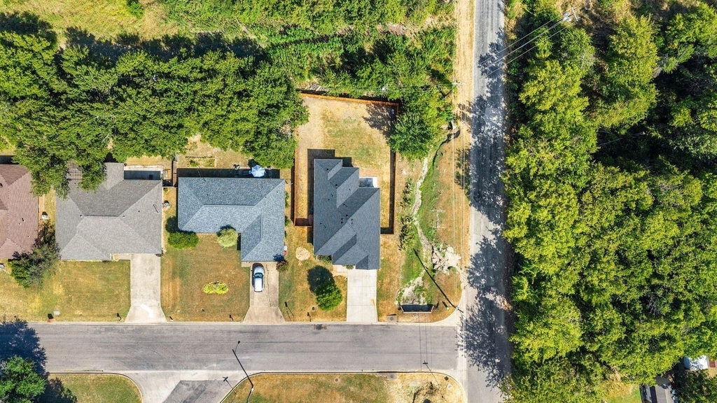 781 Copley Street - Photo 34
