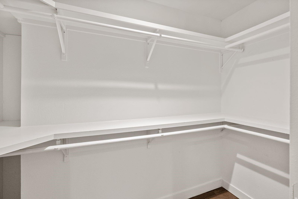 781 Copley Street - Photo 16