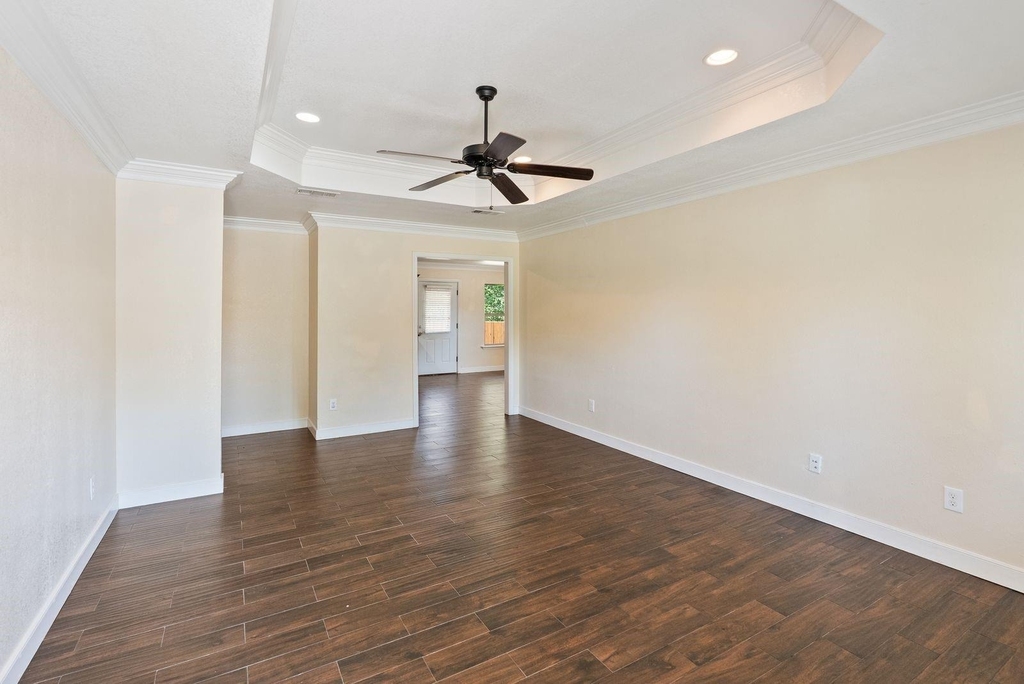 781 Copley Street - Photo 4