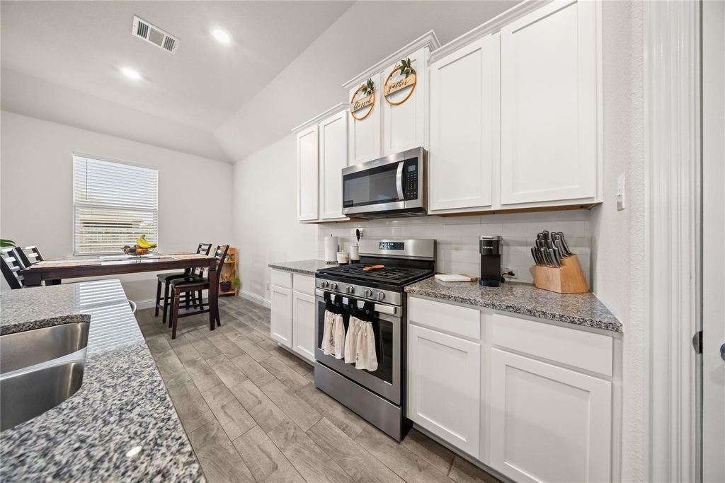 11025 Klondike Lane - Photo 15