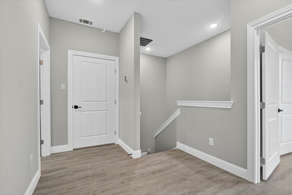 806 Premier - Photo 18
