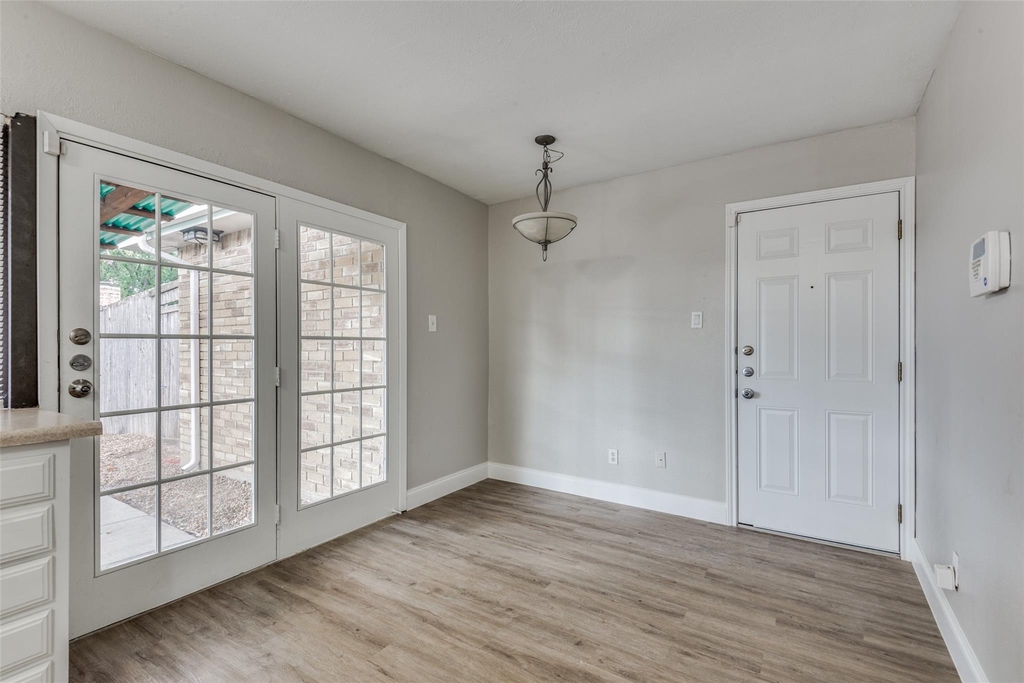 1930 Rambling Ridge Lane - Photo 4