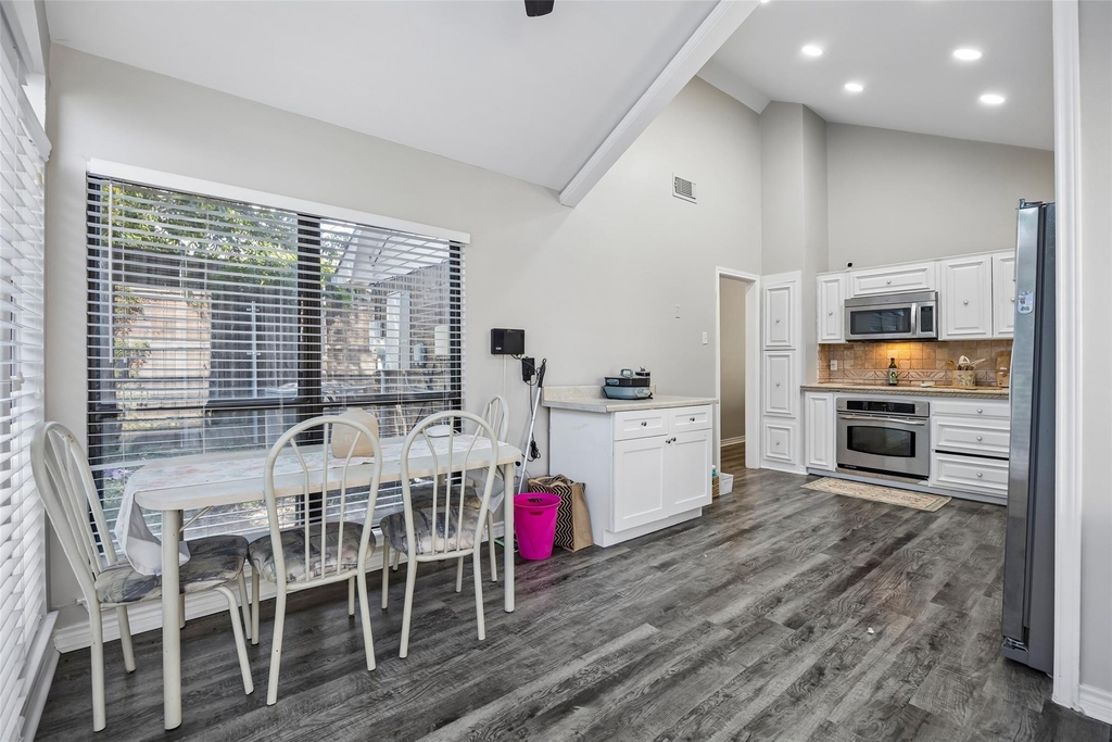 2108 Rose Cliff Lane - Photo 11