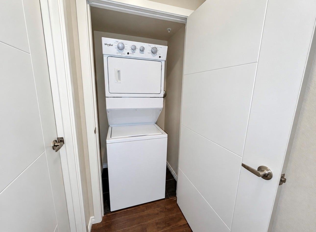1100 W Trinity Mills Road - Photo 12