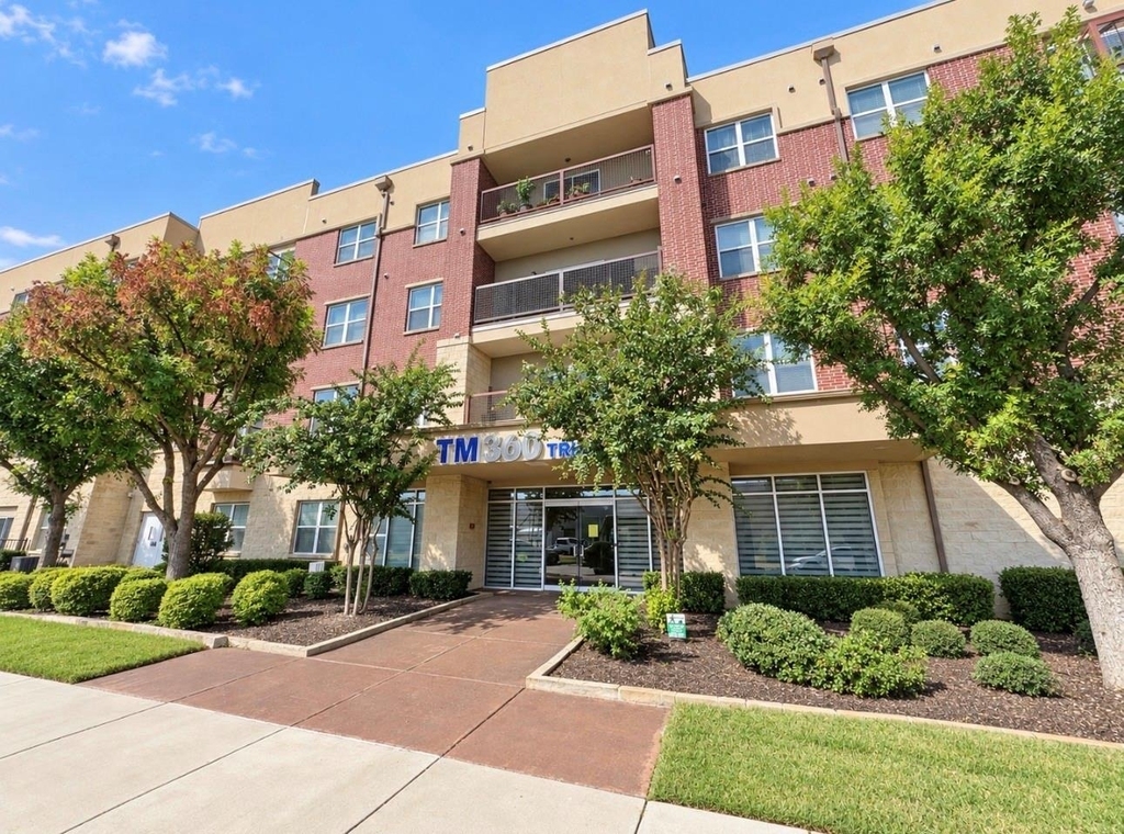 1100 W Trinity Mills Road - Photo 17