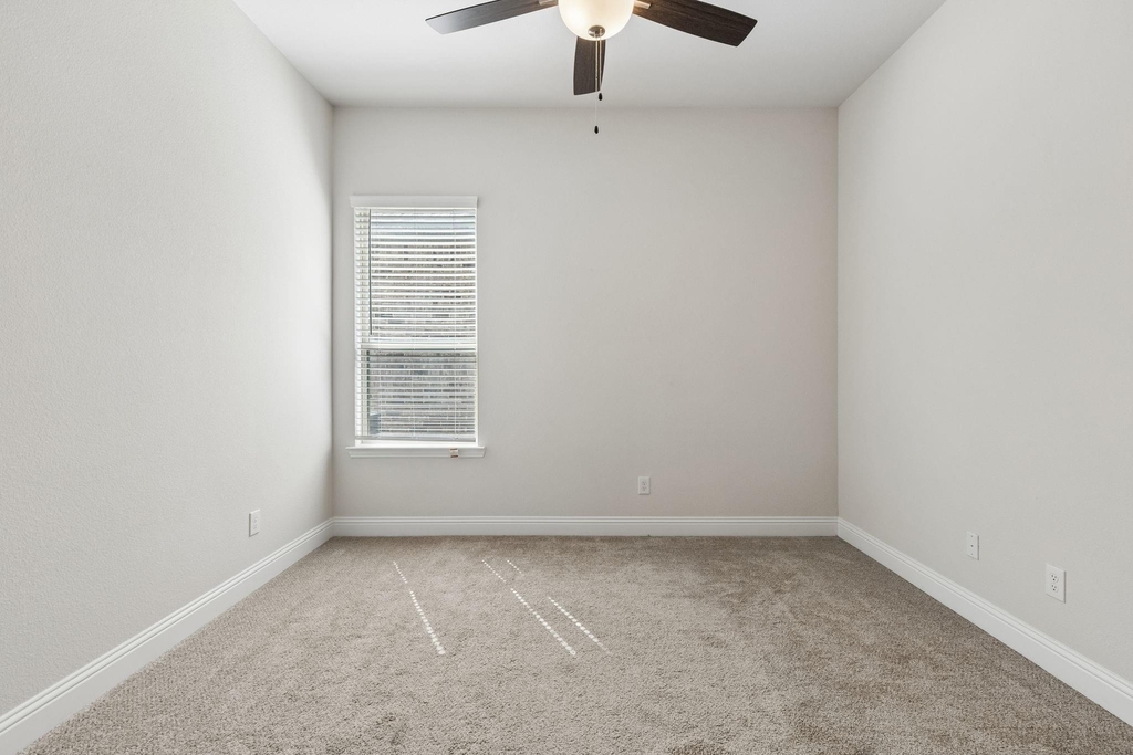 408 Worthing Way - Photo 25
