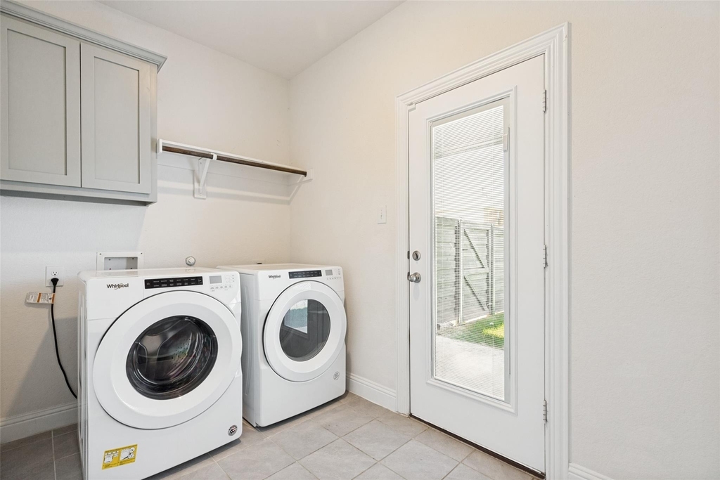 6024 Wildflower Way - Photo 18