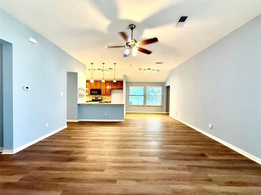 970 Fox Grove Lane - Photo 5
