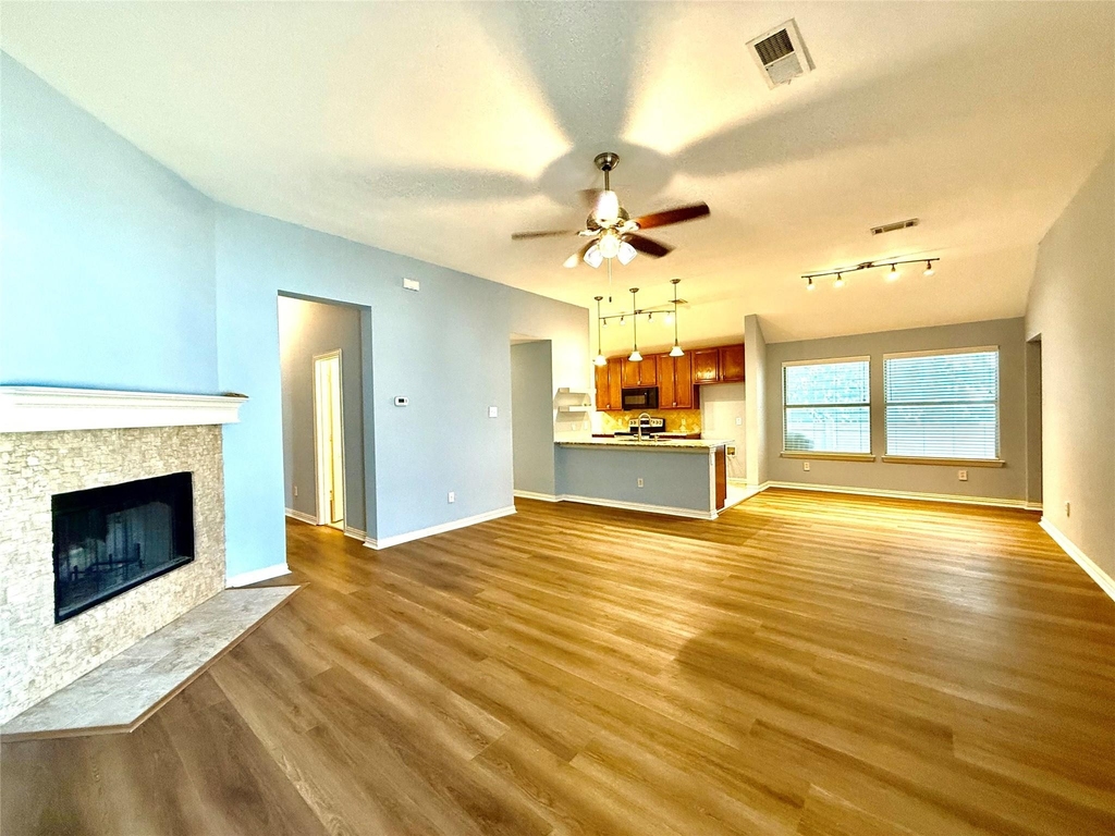 970 Fox Grove Lane - Photo 3