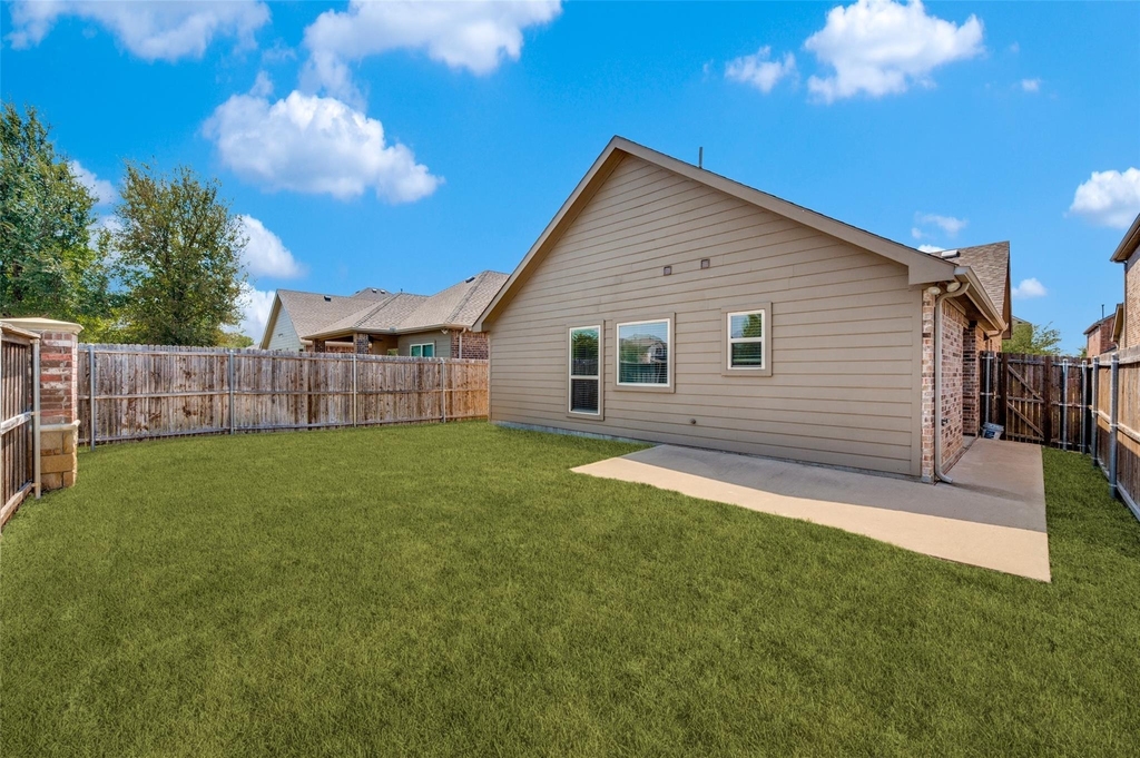 10316 Cotulla Place - Photo 11