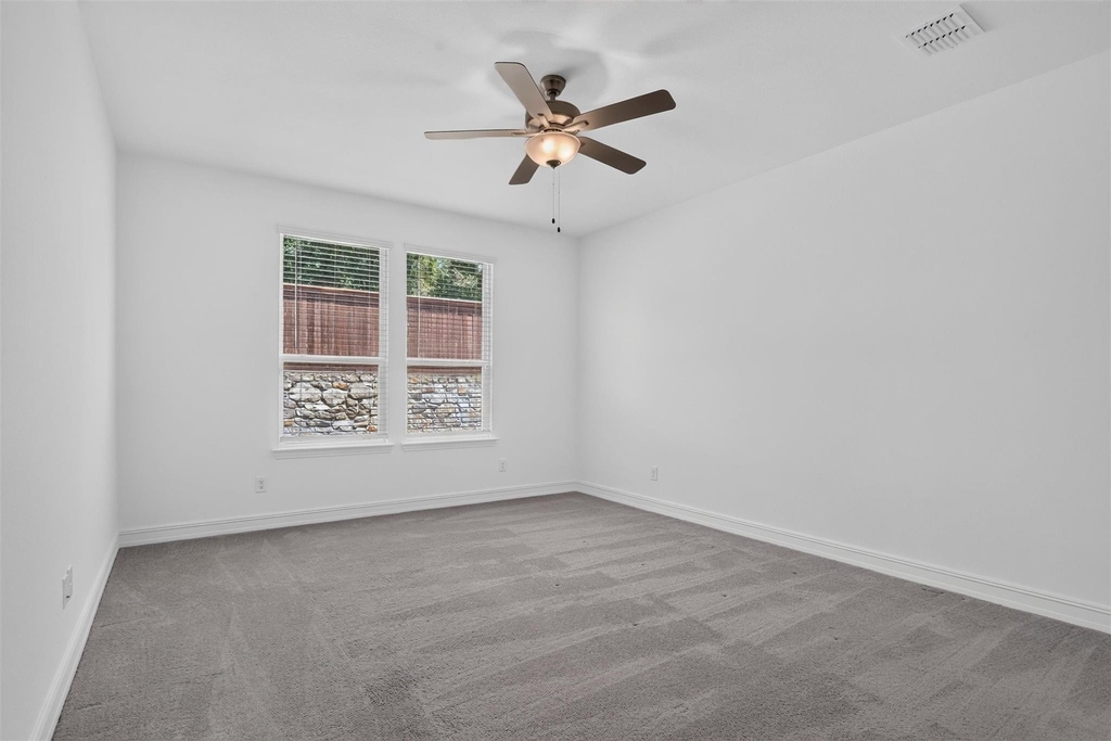 325 Rangars Ridge Place - Photo 14