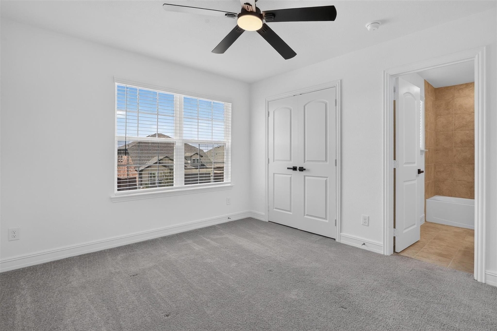 325 Rangars Ridge Place - Photo 19