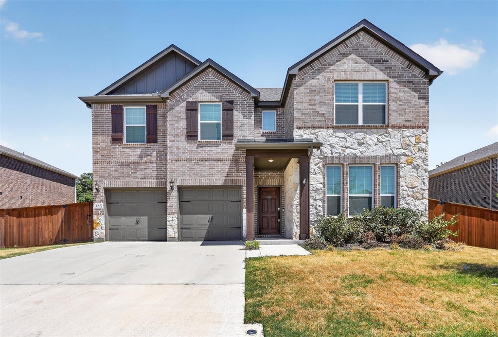 325 Rangars Ridge Place - Photo 0