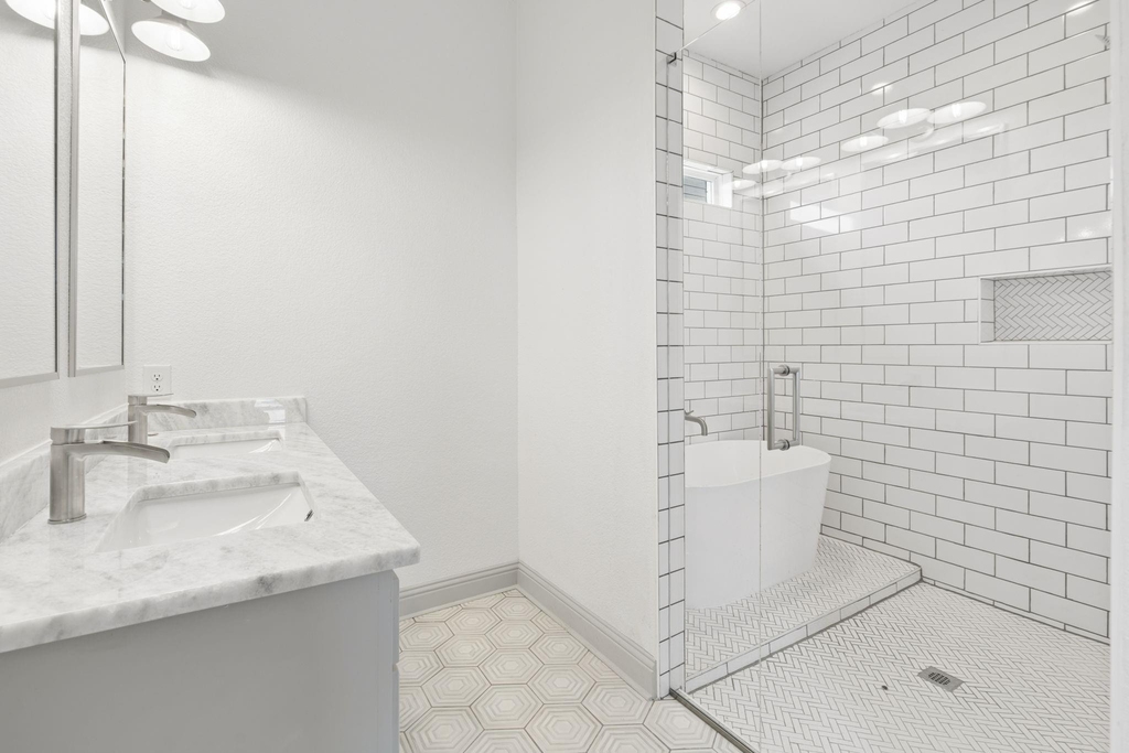 7644 Trailridge Drive - Photo 20