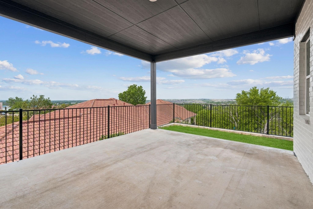 7644 Trailridge Drive - Photo 37