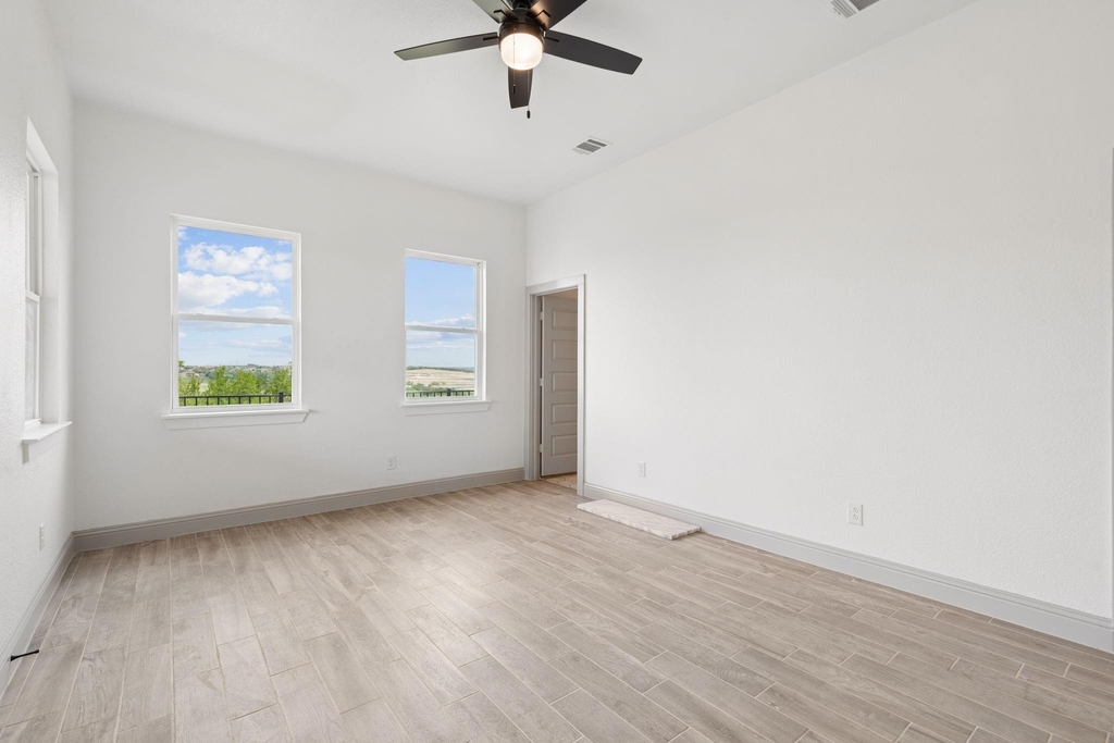 7644 Trailridge Drive - Photo 13