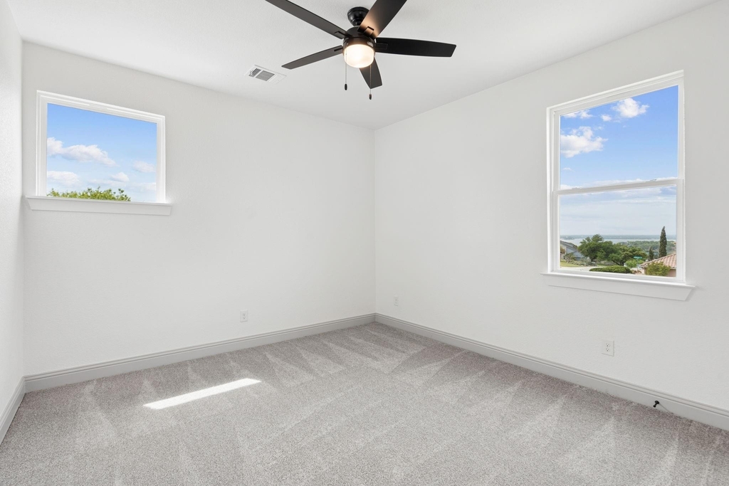 7644 Trailridge Drive - Photo 25