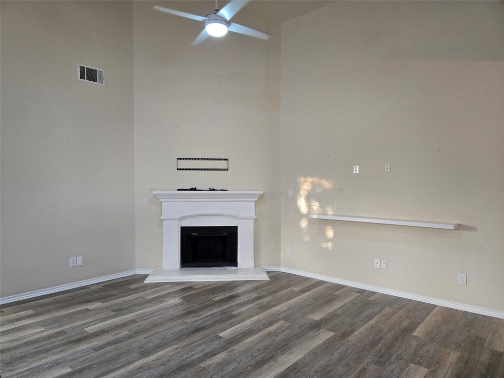 624 Caravan Drive - Photo 6