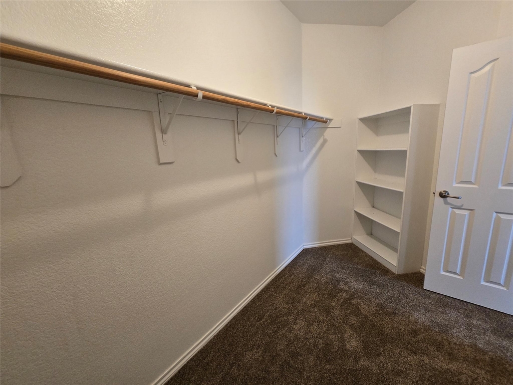 624 Caravan Drive - Photo 15