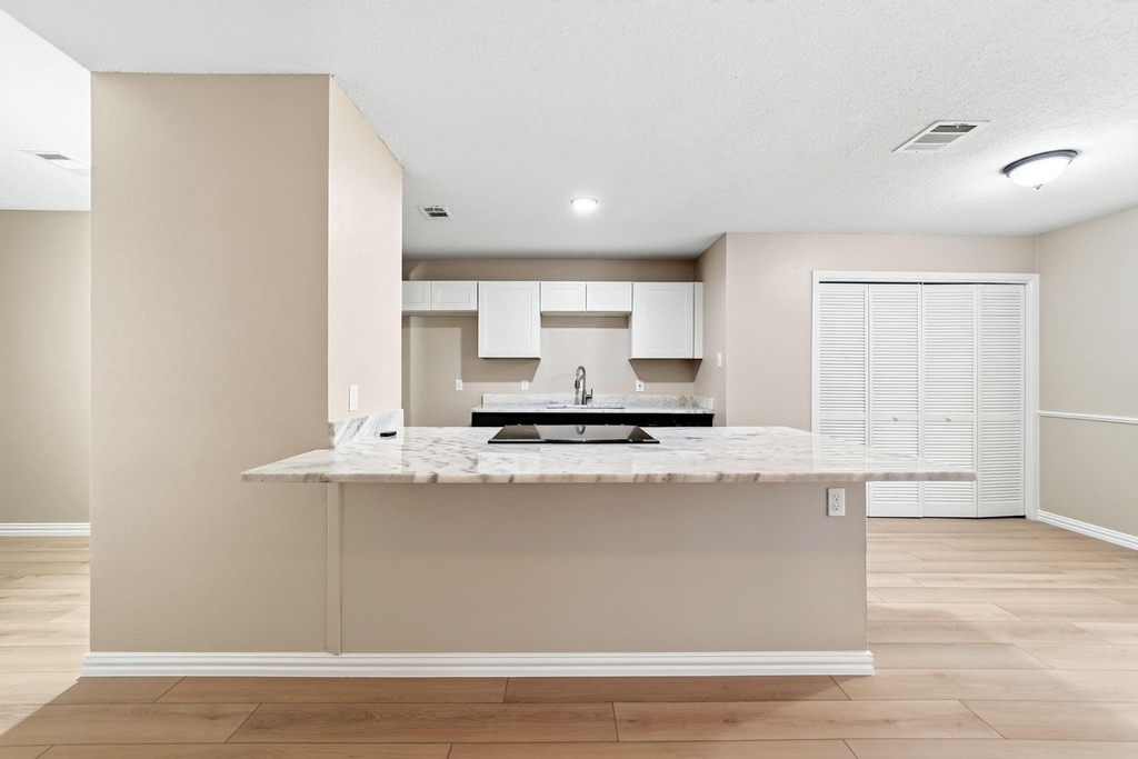 5415 Sandusky Court - Photo 15