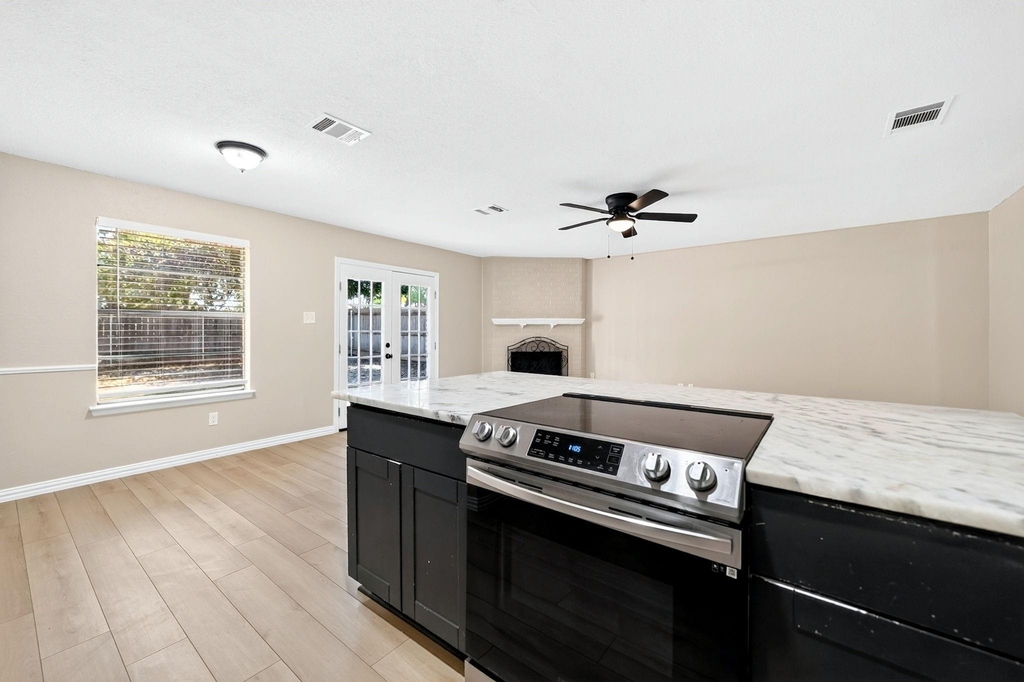5415 Sandusky Court - Photo 17