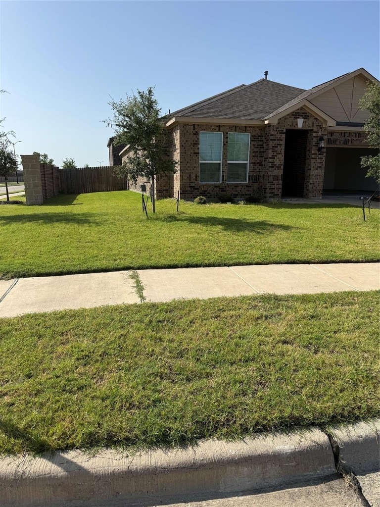 1001 Calhoun Drive - Photo 1
