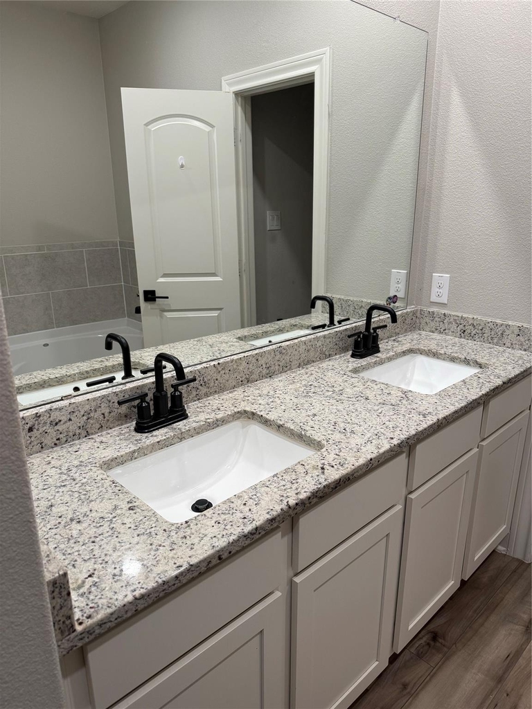 1001 Calhoun Drive - Photo 14