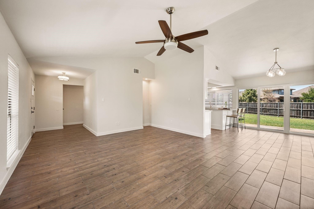 5424 Gregory Drive - Photo 8