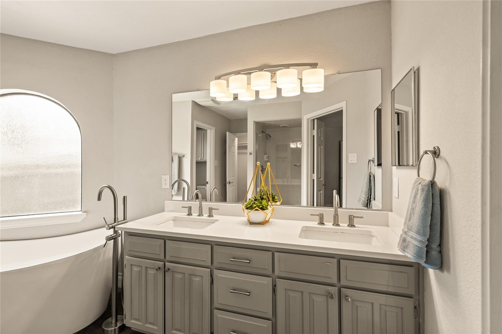 1521 Briarcrest Drive - Photo 19