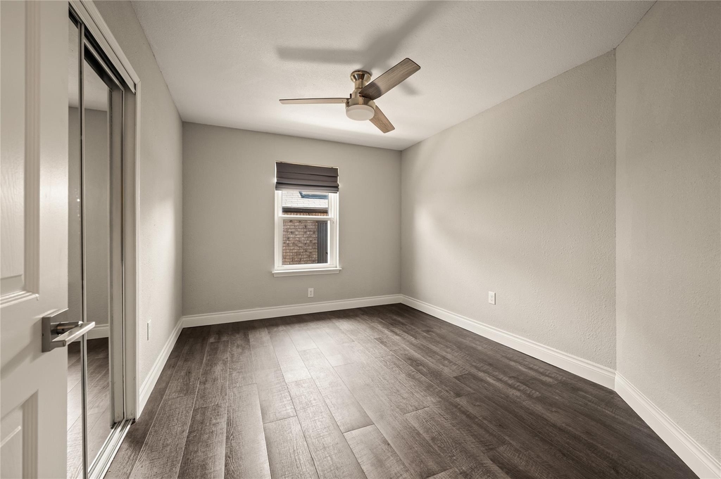 1521 Briarcrest Drive - Photo 24
