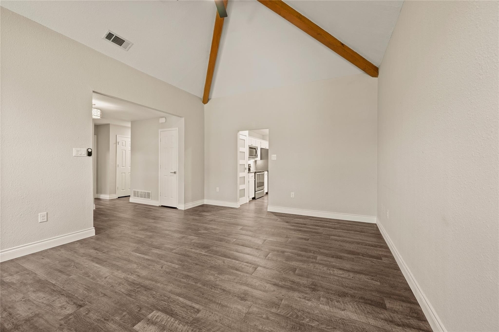 1521 Briarcrest Drive - Photo 6
