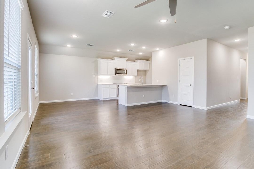 313 Ember Circle - Photo 12