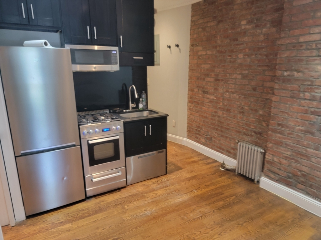 314 East 106th Street - Photo 1