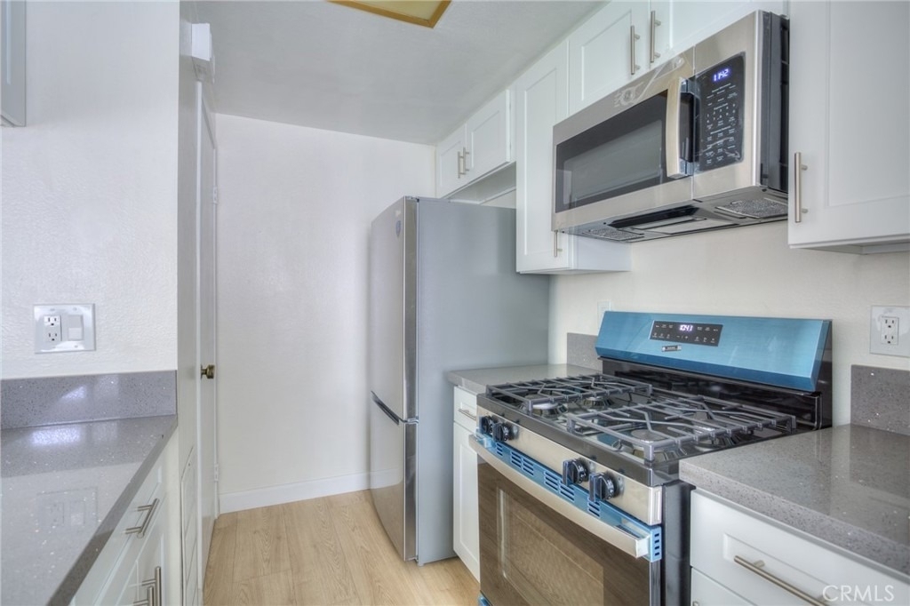 1085 W Sierra Madre - Photo 9