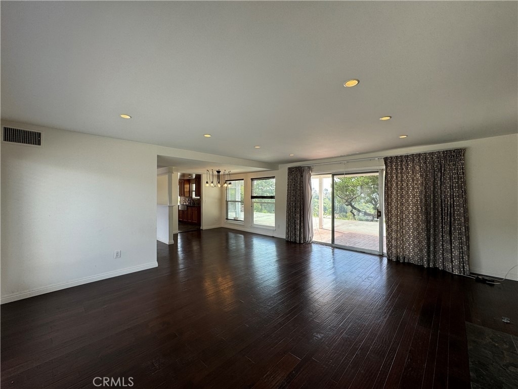 13678 Sycamore Drive - Photo 4
