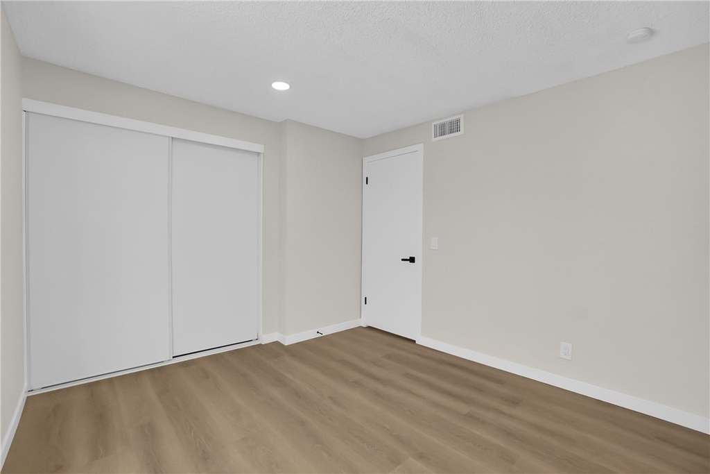 1242 Sultan Circle - Photo 24