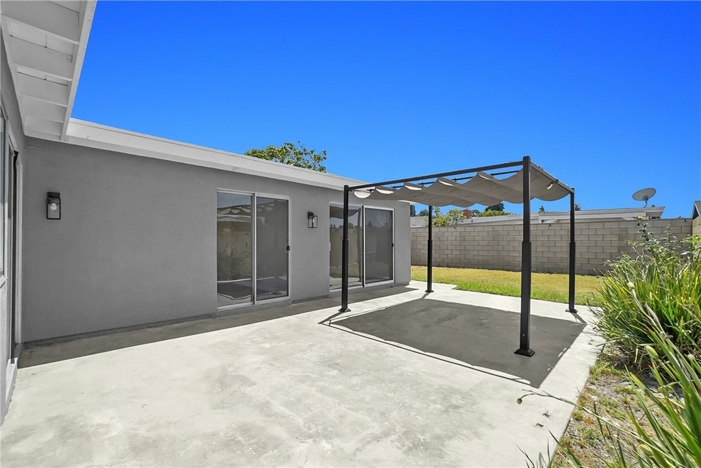 1242 Sultan Circle - Photo 34
