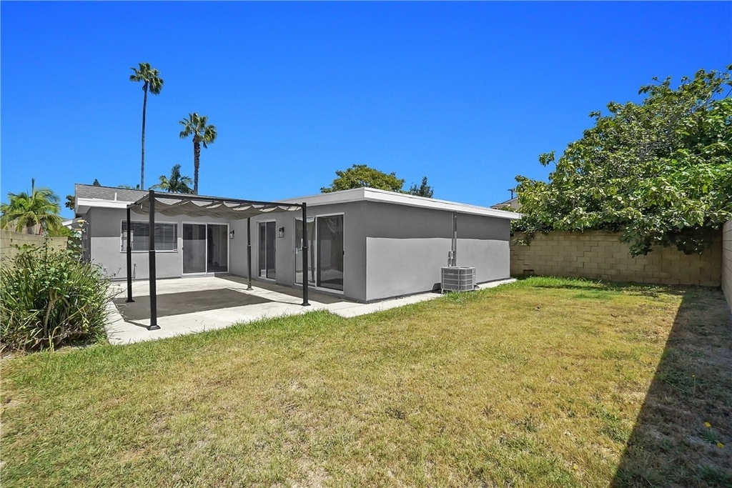 1242 Sultan Circle - Photo 36
