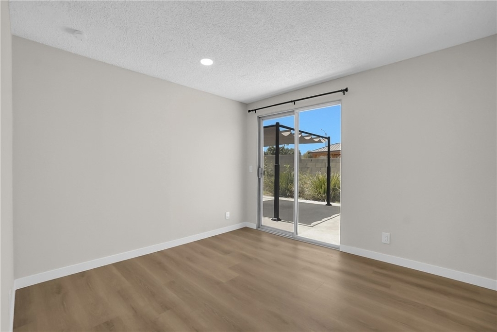1242 Sultan Circle - Photo 23
