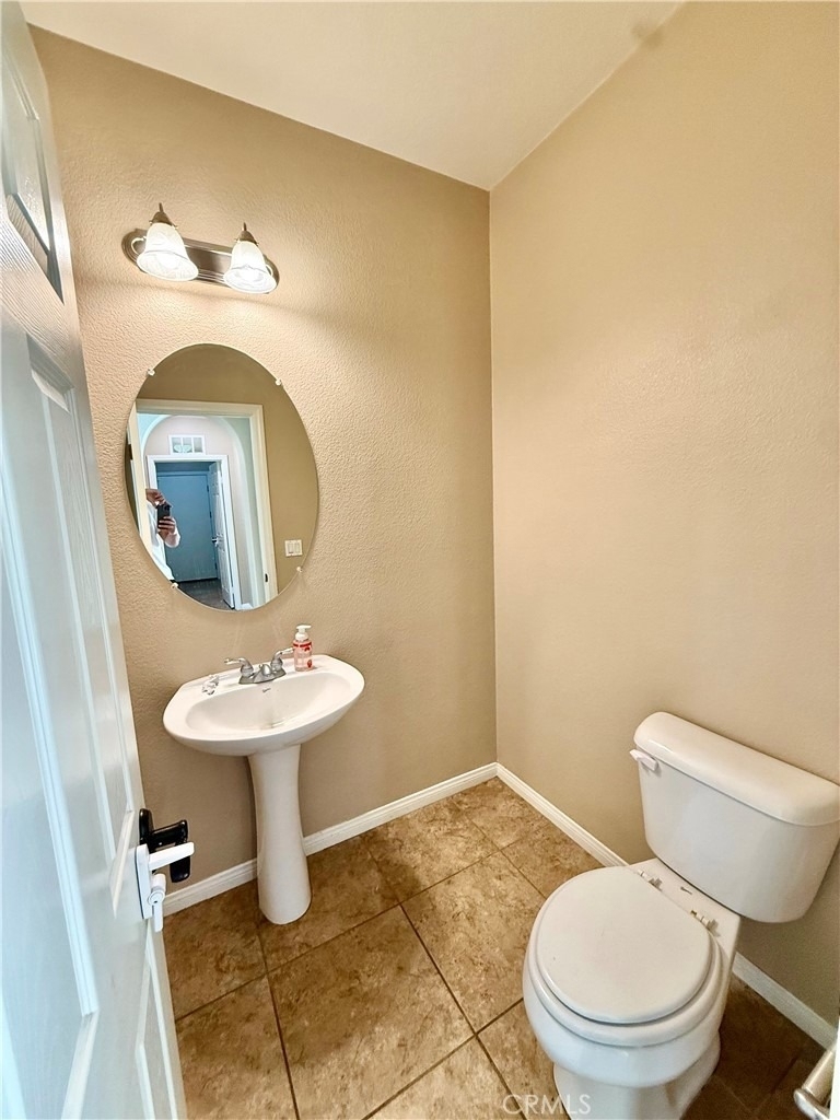 34413 Waltham Place - Photo 6