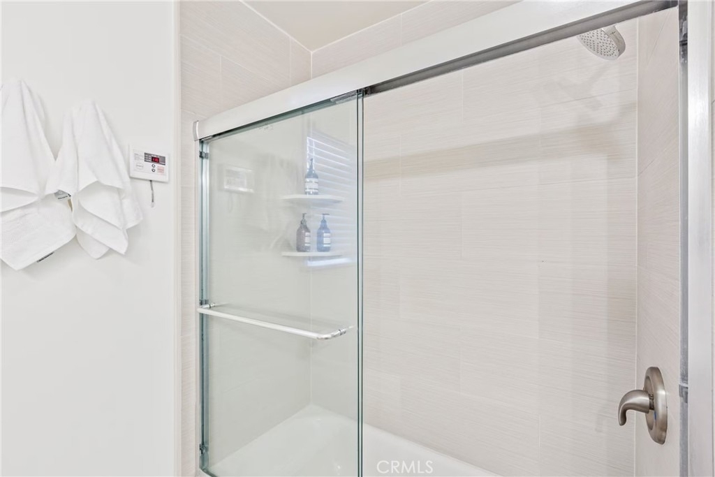 420 W Graves Avenue - Photo 5