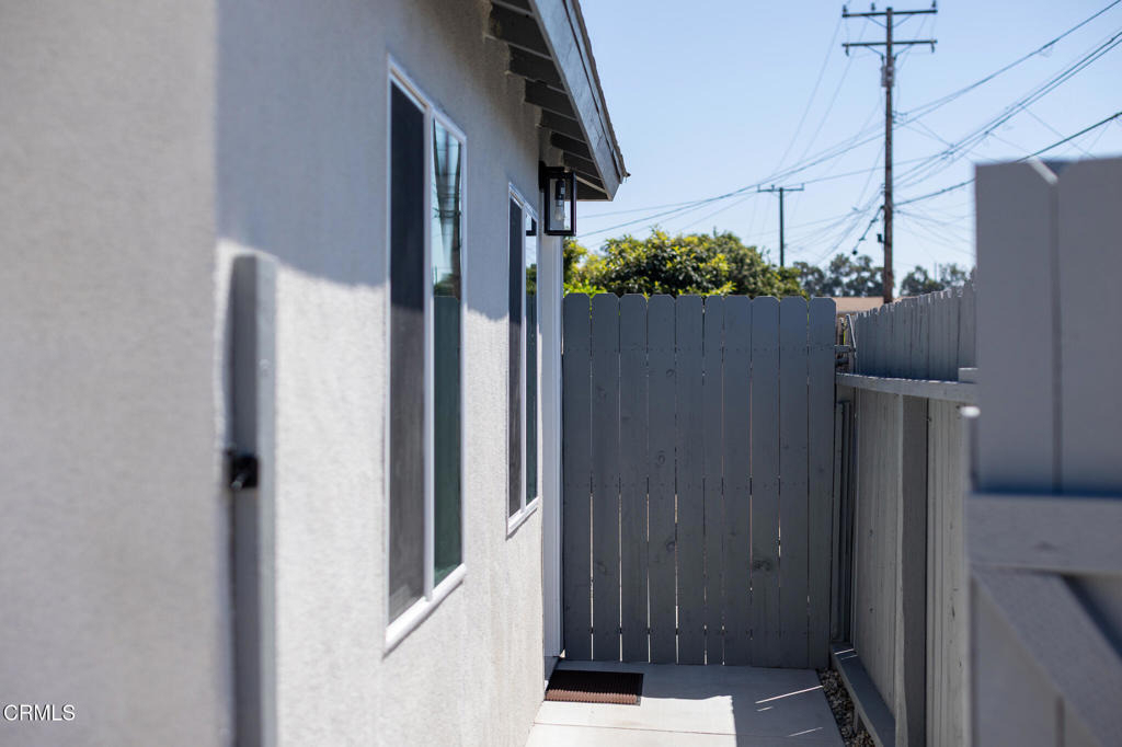 506 E Hemlock Street - Photo 13