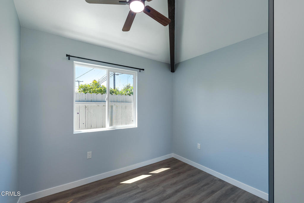 506 E Hemlock Street - Photo 6