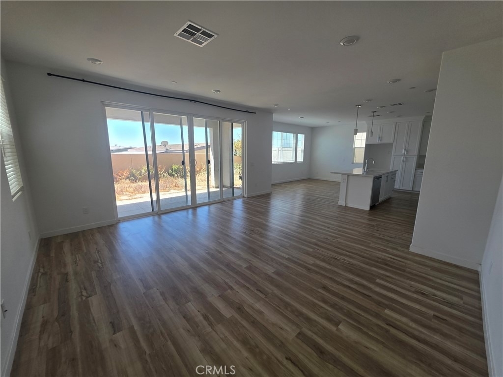 2860 Sapphire Road - Photo 5