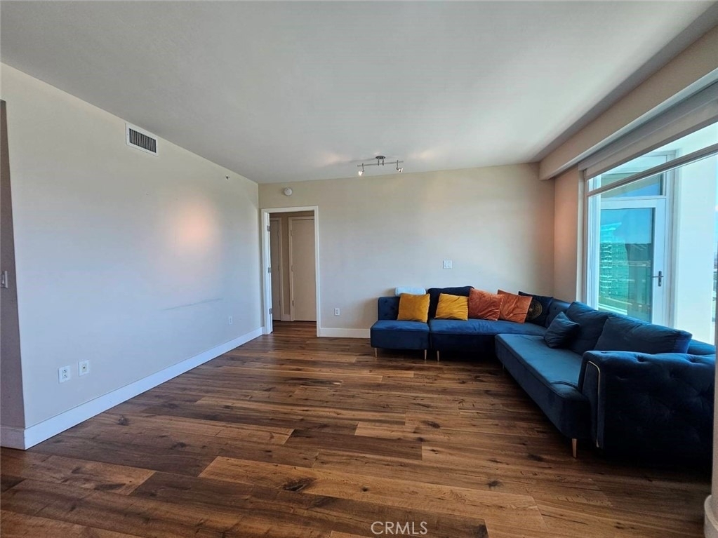 3131 Michelson - Photo 12
