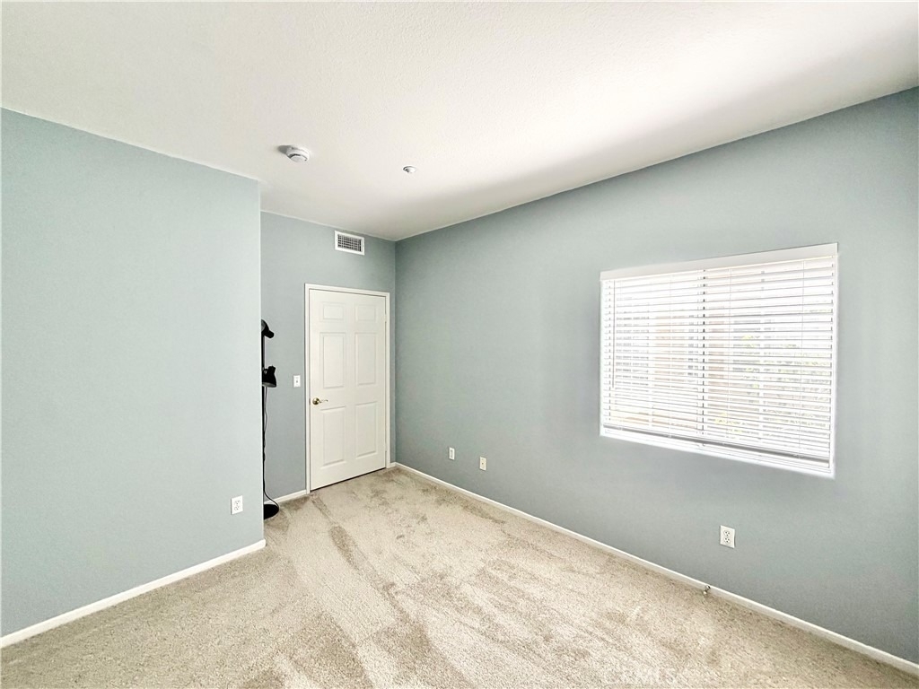 24909 Madison Avenue - Photo 12