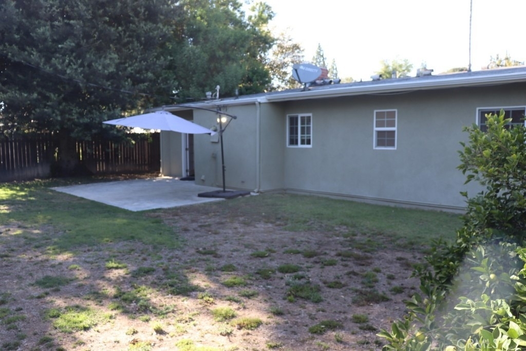 22942 Leadwell - Photo 29