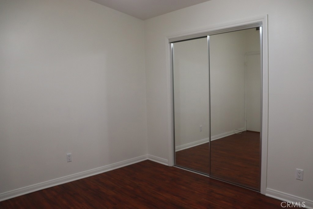 22942 Leadwell - Photo 23