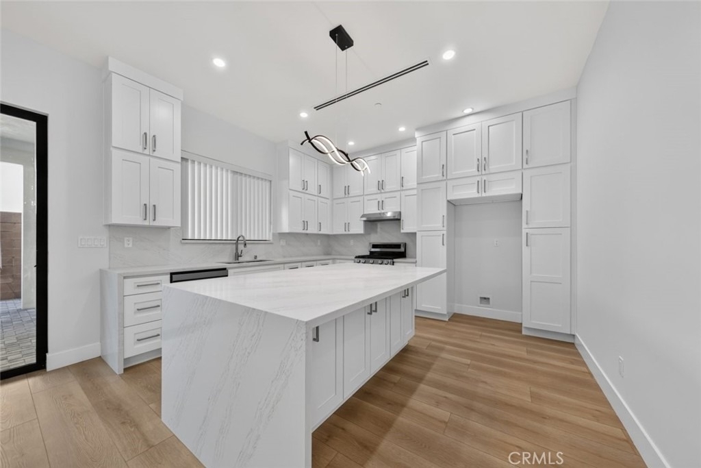 7942 Ethel Avenue - Photo 14