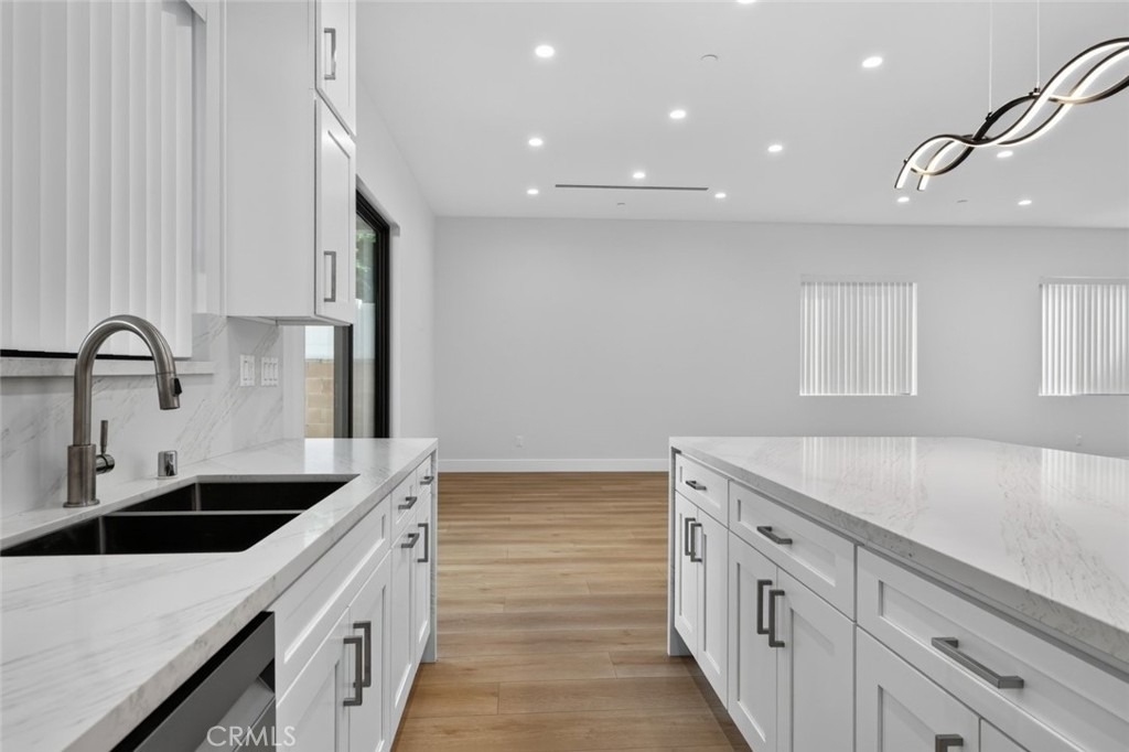 7940 Ethel Avenue - Photo 19